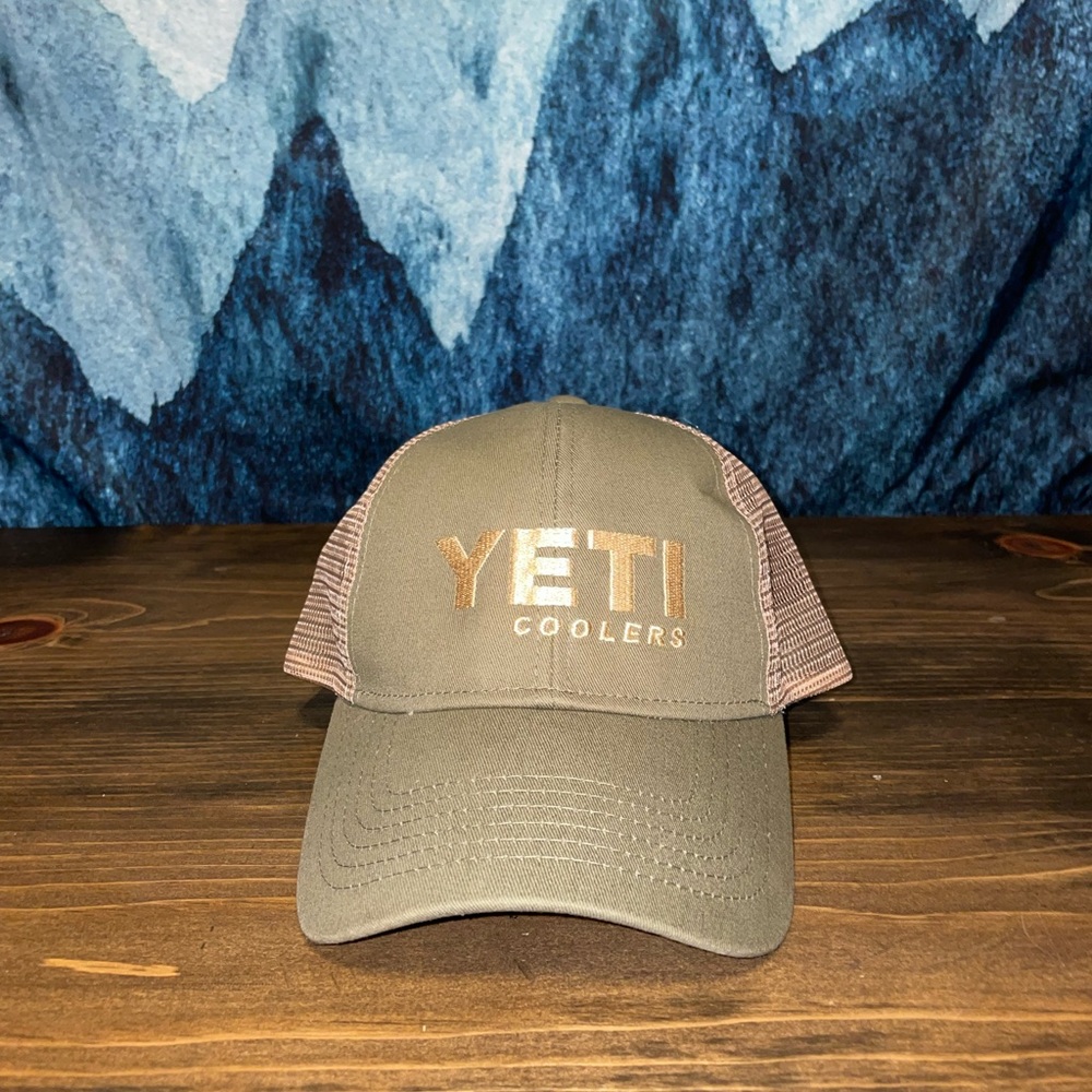Yeti trucker hat